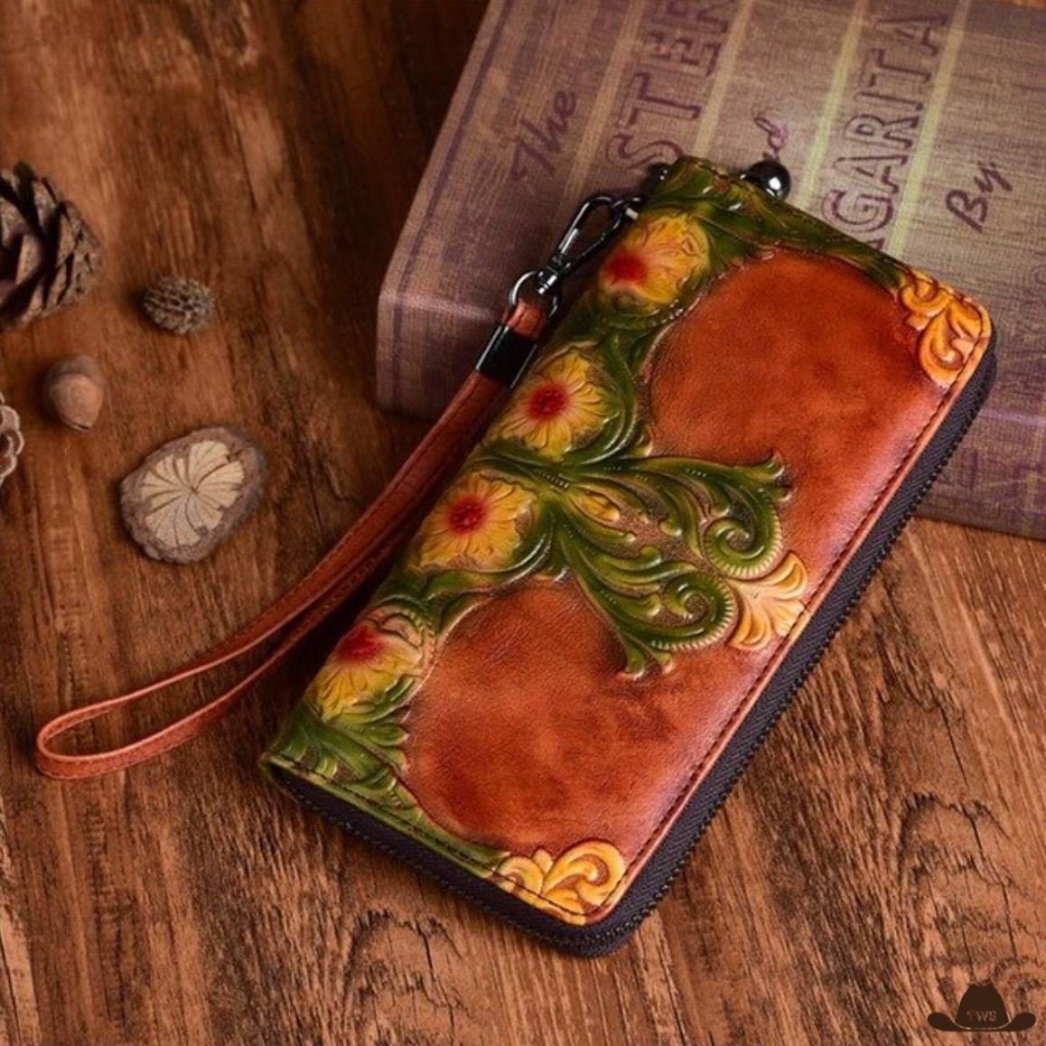 Portefeuille en Cuir à Fleurs – Image 4