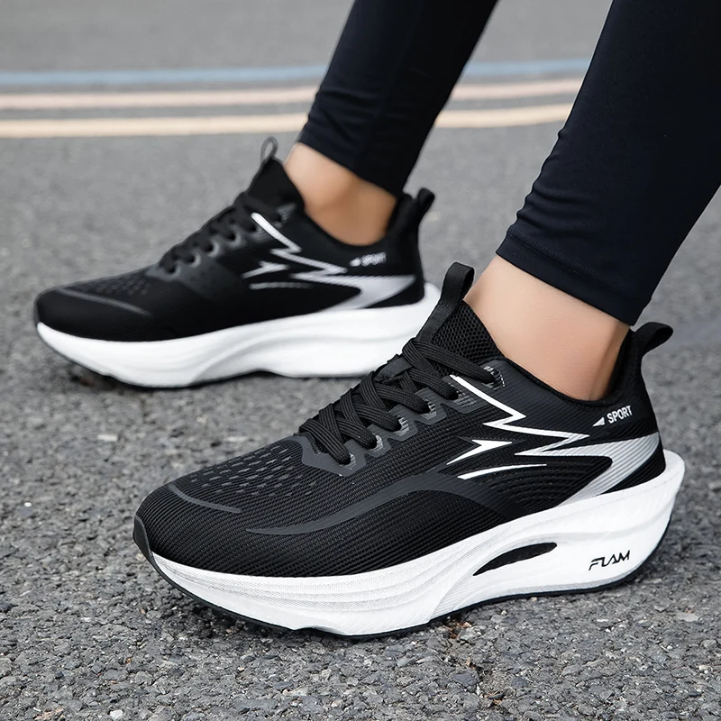 Chaussures de running pour homme et femme – Image 11