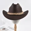 Chapeaux de cowboy de style vintage à bord relevé
